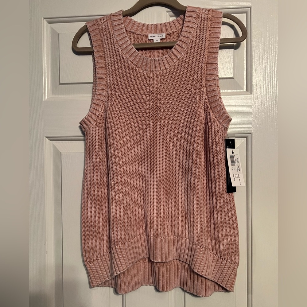 Tribal Crewneck Sleeveless Sweater - Size L